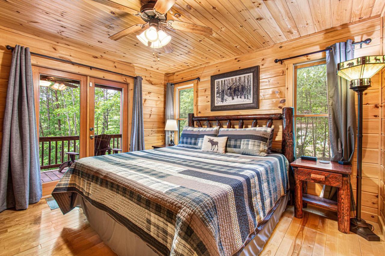 Incredible Views! - Pet Friendly - Aska Adventure Area - Bearfoot Bungalow Blue Ridge Exterior photo