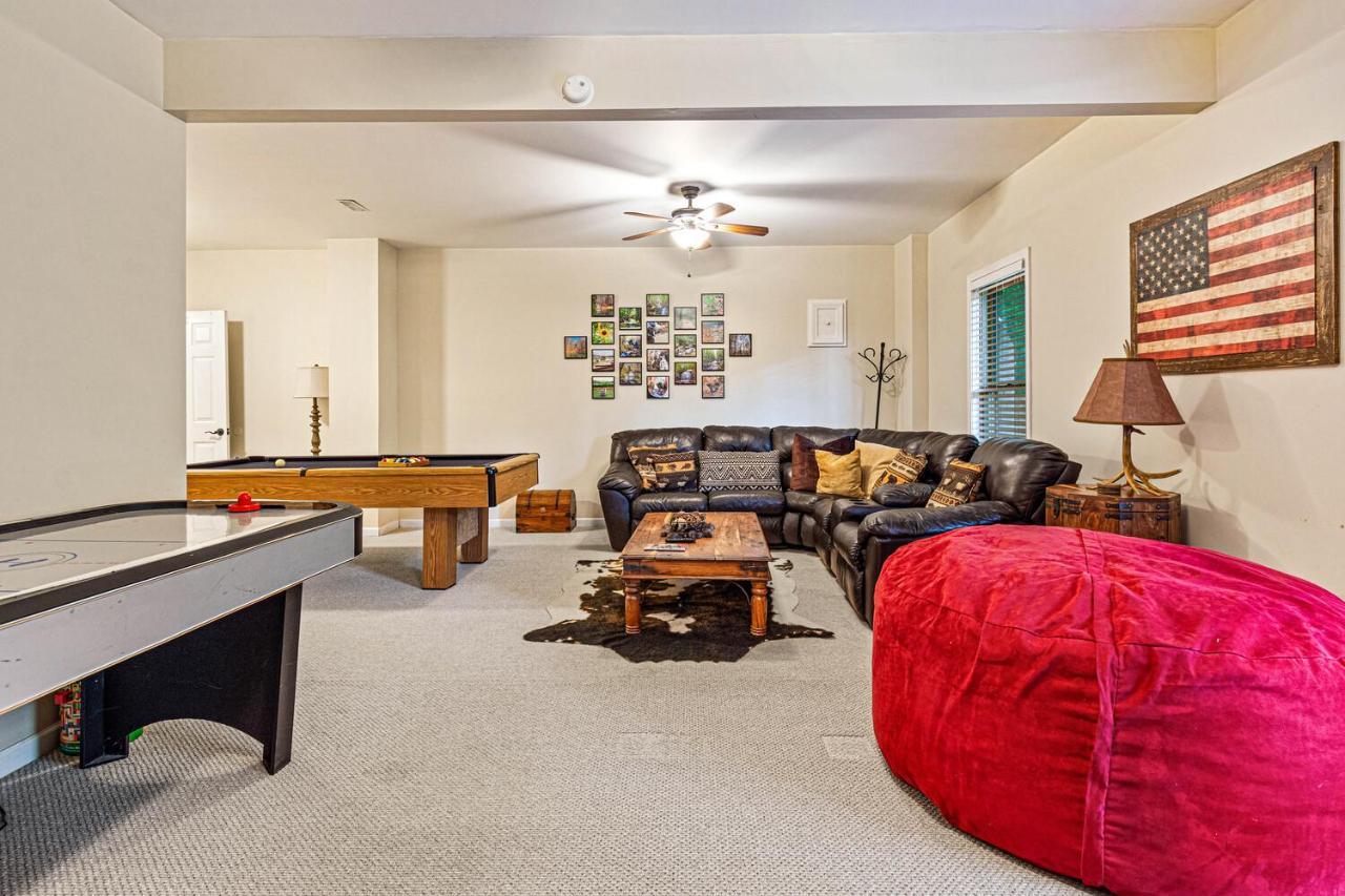 Incredible Views! - Pet Friendly - Aska Adventure Area - Bearfoot Bungalow Blue Ridge Exterior photo